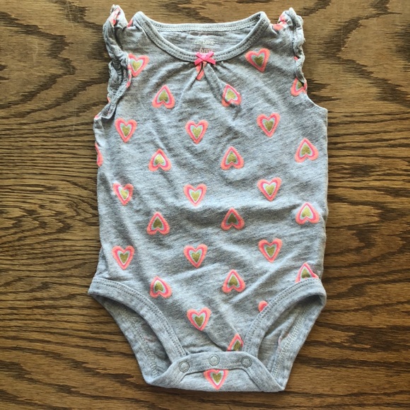 Carter’s Baby Girl Onesies Bundle - 3 pieces - Picture 6 of 7